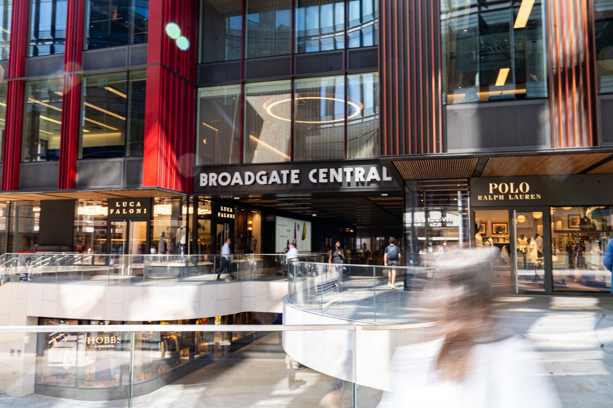 Shoppers at Broadgate Central — the busy retail backdrop to the Lifesize London finale.